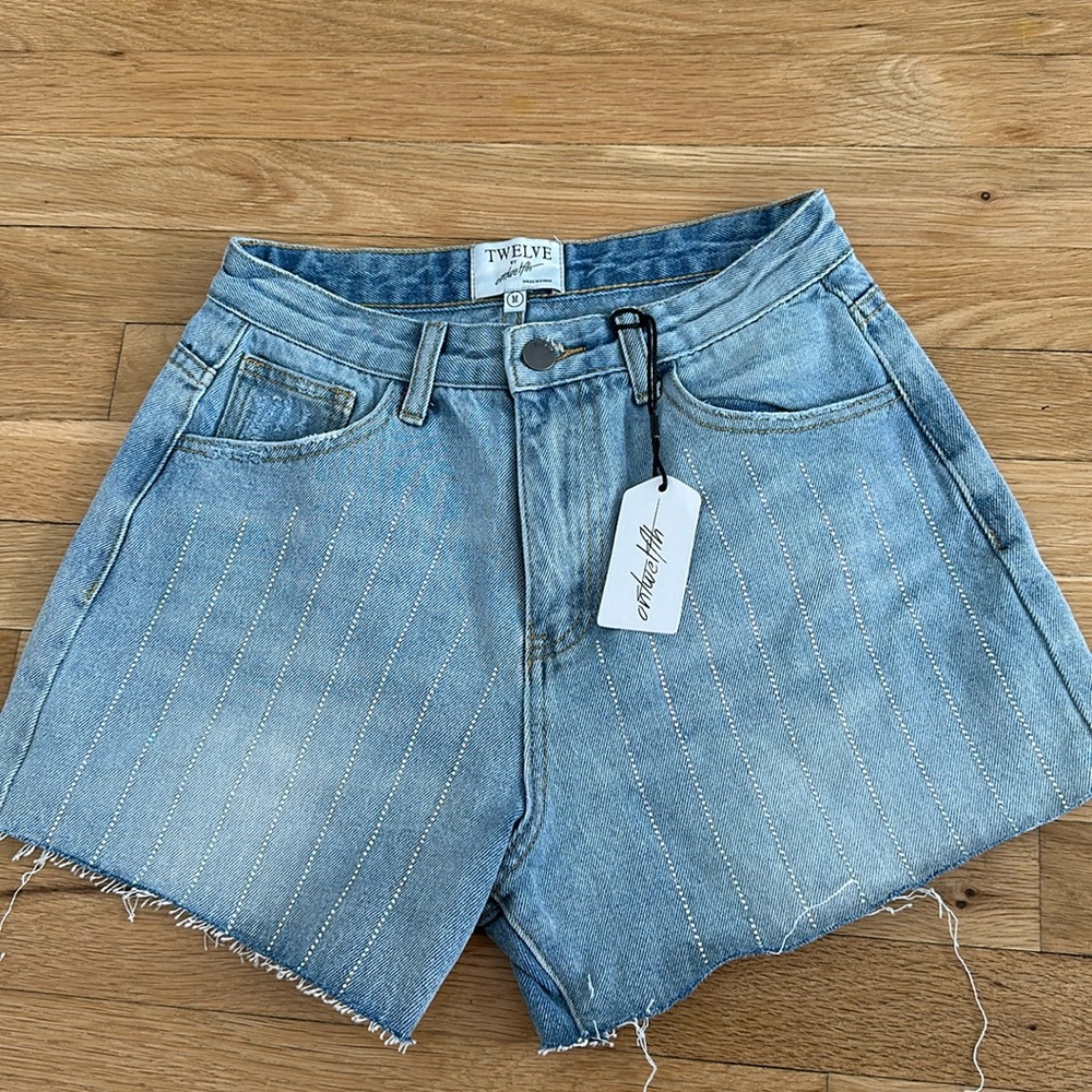 NEVER WORN MEDIUM DENIM RHINESTONE SHORTS Brand:Twelve by Ontwelfth Shorts
